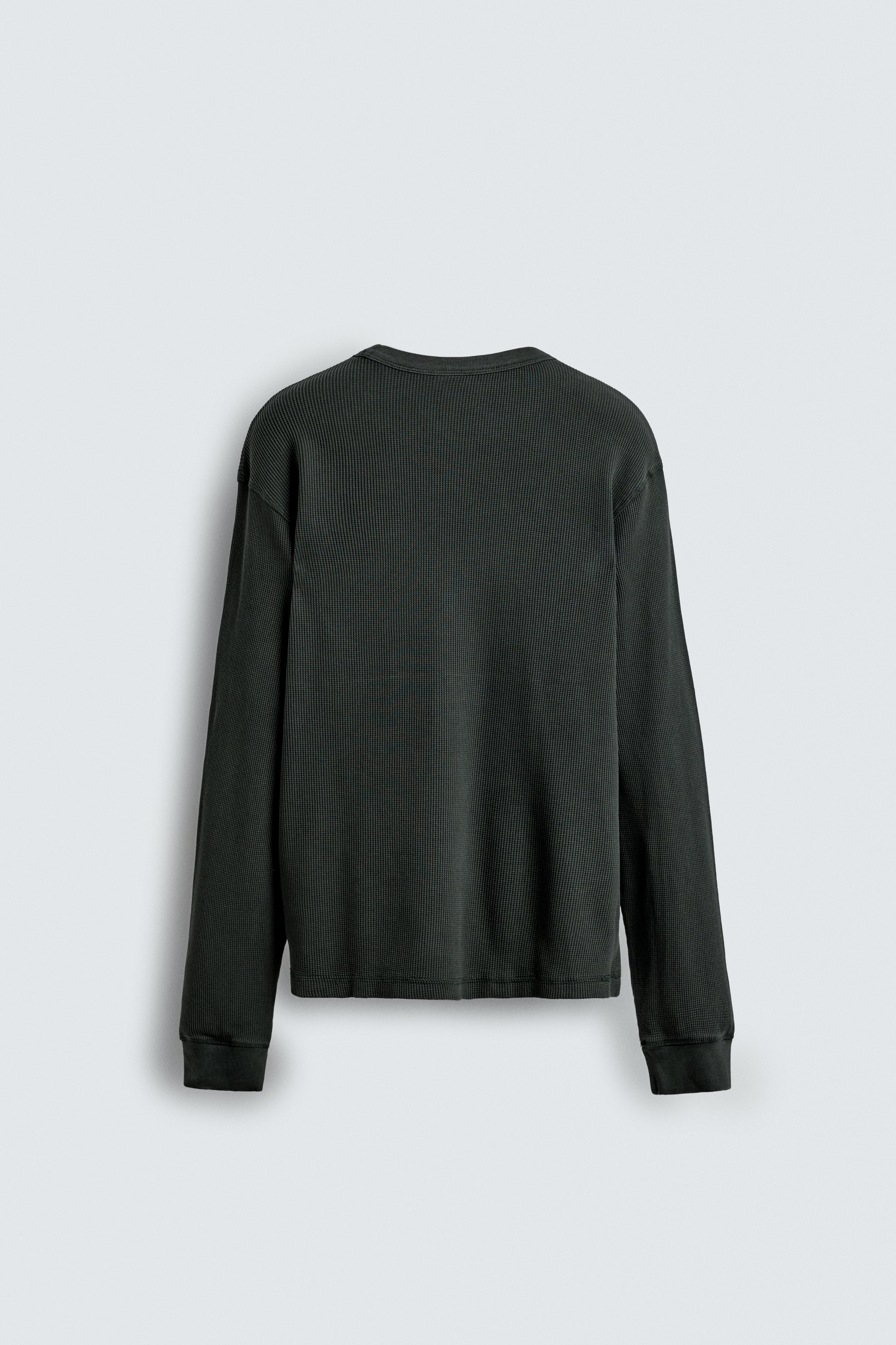 WAFFLE TEXTURED T-SHIRT